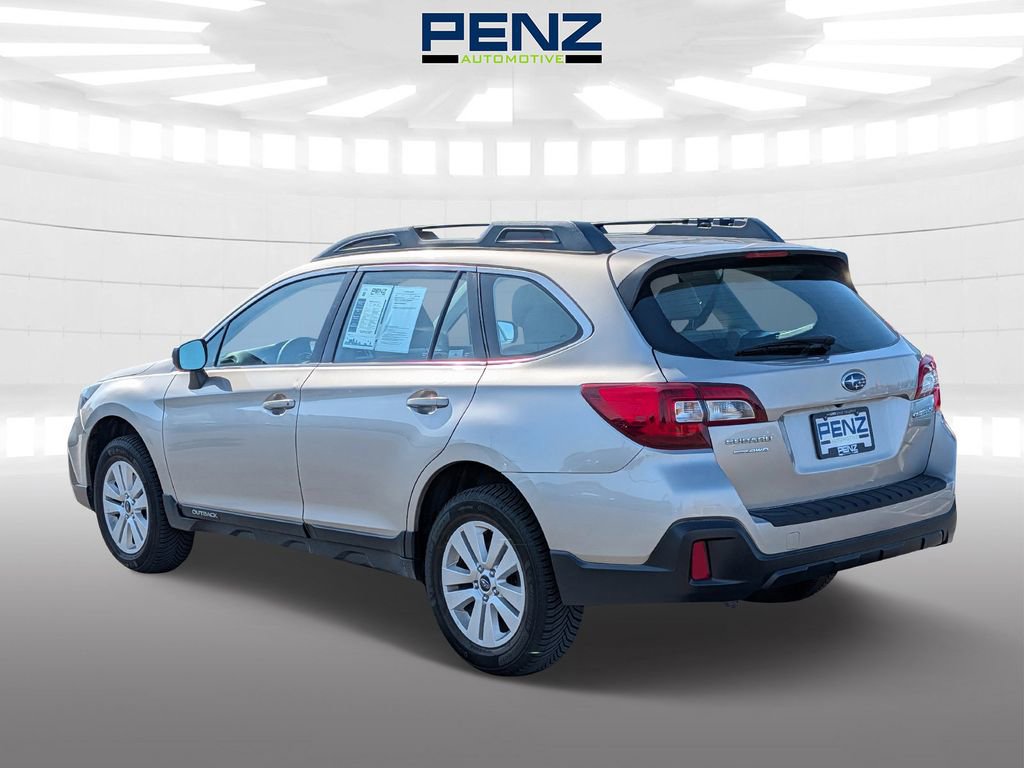 Used 2018 Subaru Outback 2.5i AWD/4WD image 5