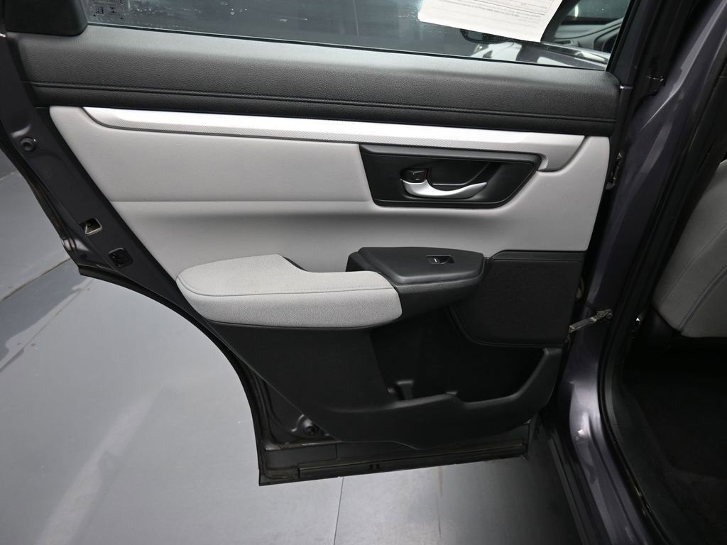 Used 2017 Honda CR-V LX image 33