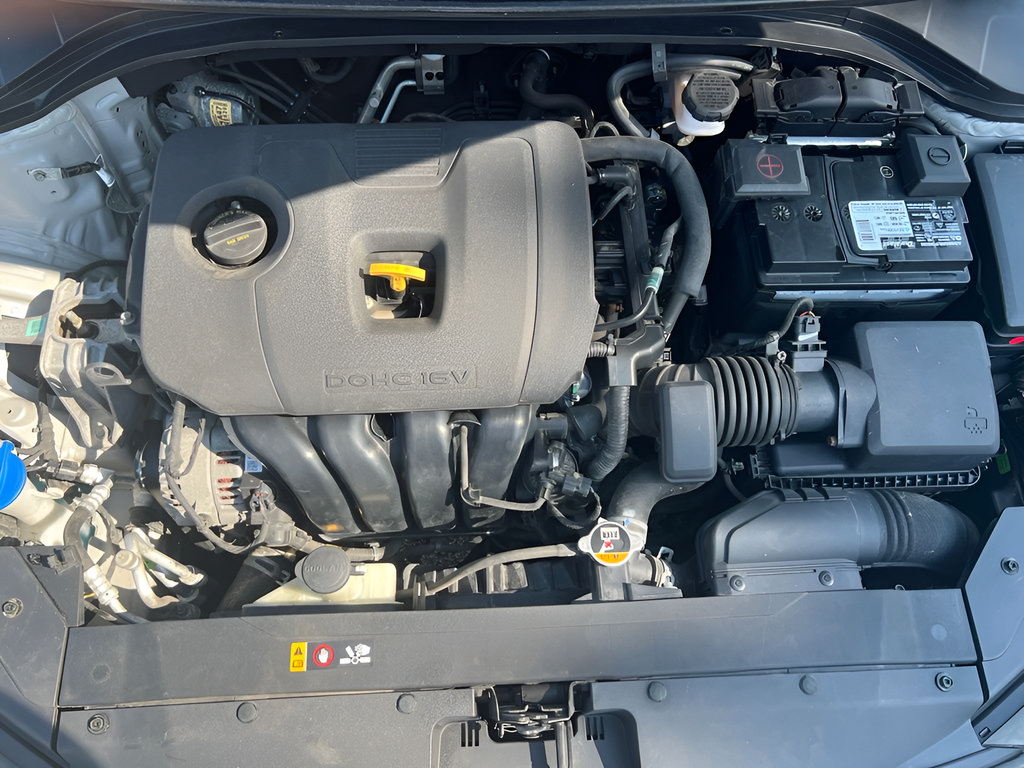 Used 2020 Hyundai Elantra Sedan FWD image 9