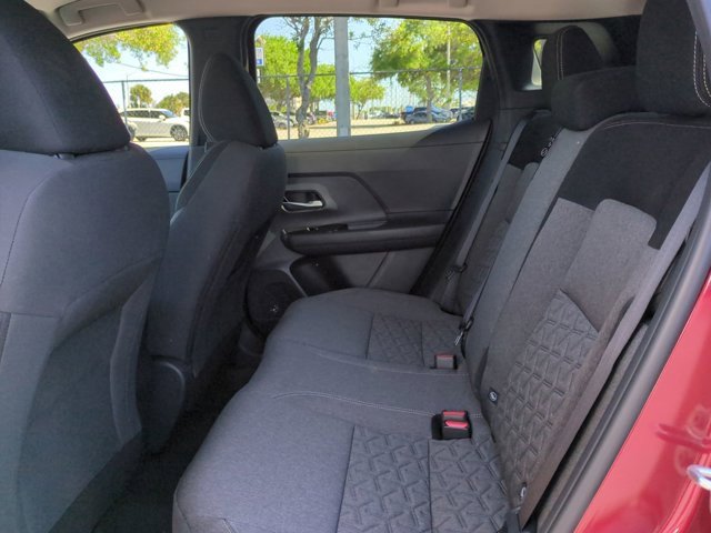 Used 2025 Nissan Kicks SV image 15