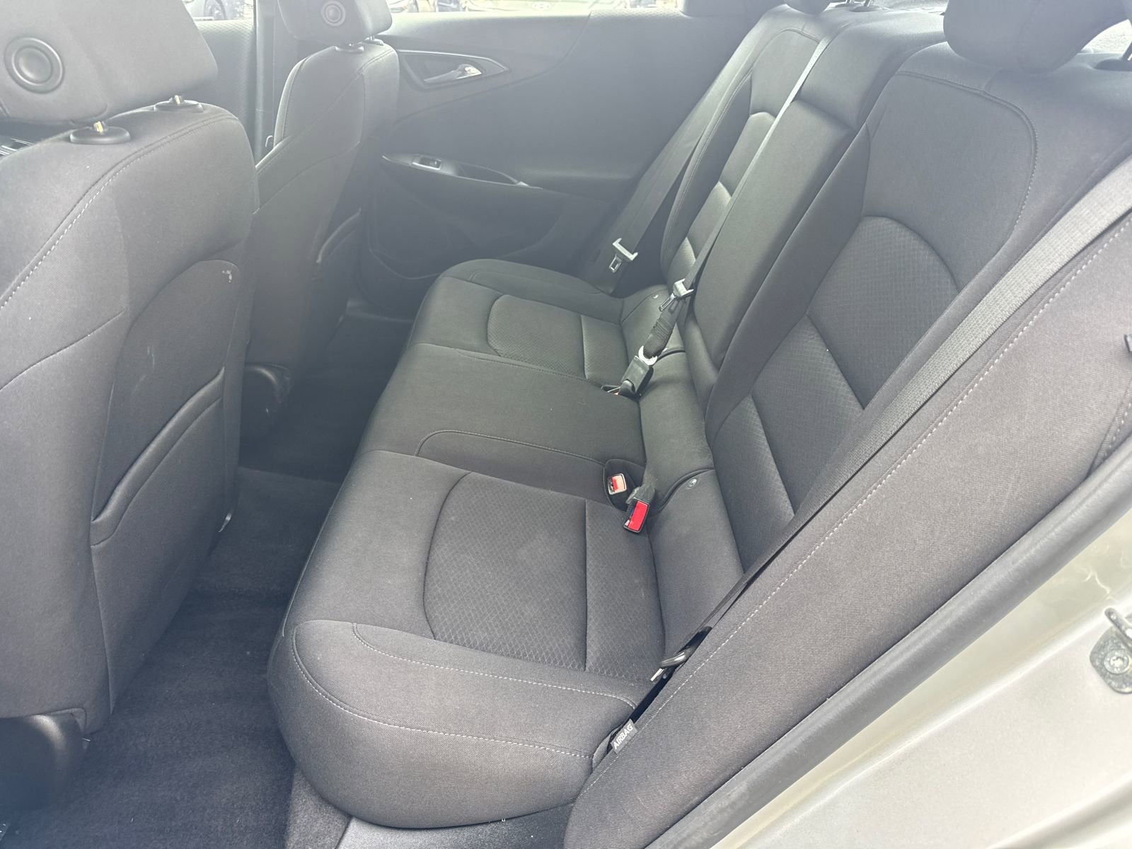Used 2020 Chevrolet Malibu LT FWD image 20