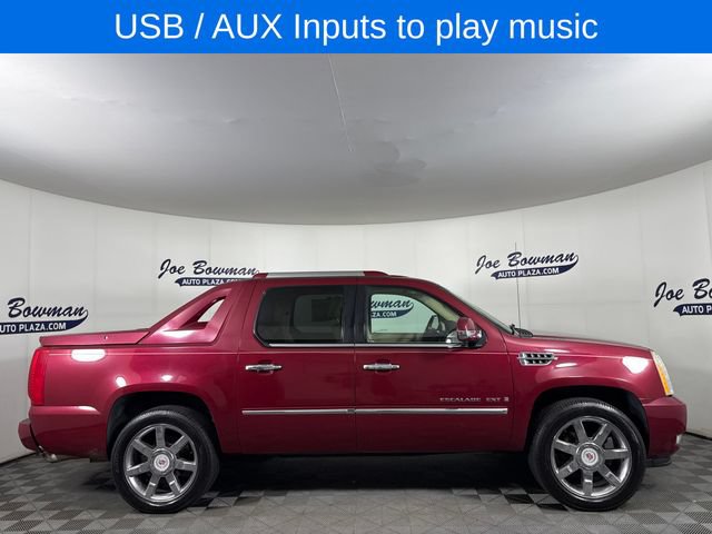 Used 2007 Cadillac Escalade EXT w/ Information Package AWD/4WD image 5