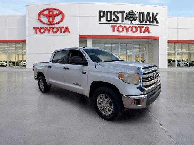 Used 2016 Toyota Tundra SR5 w/ SR5 Upgrade Package AWD/4WD image 4