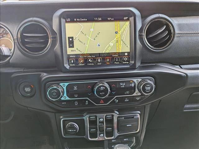 Used 2021 Jeep Gladiator Overland image 12