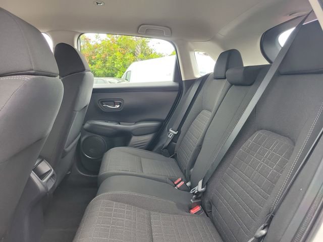 Certified 2025 Honda HR-V LX image 11