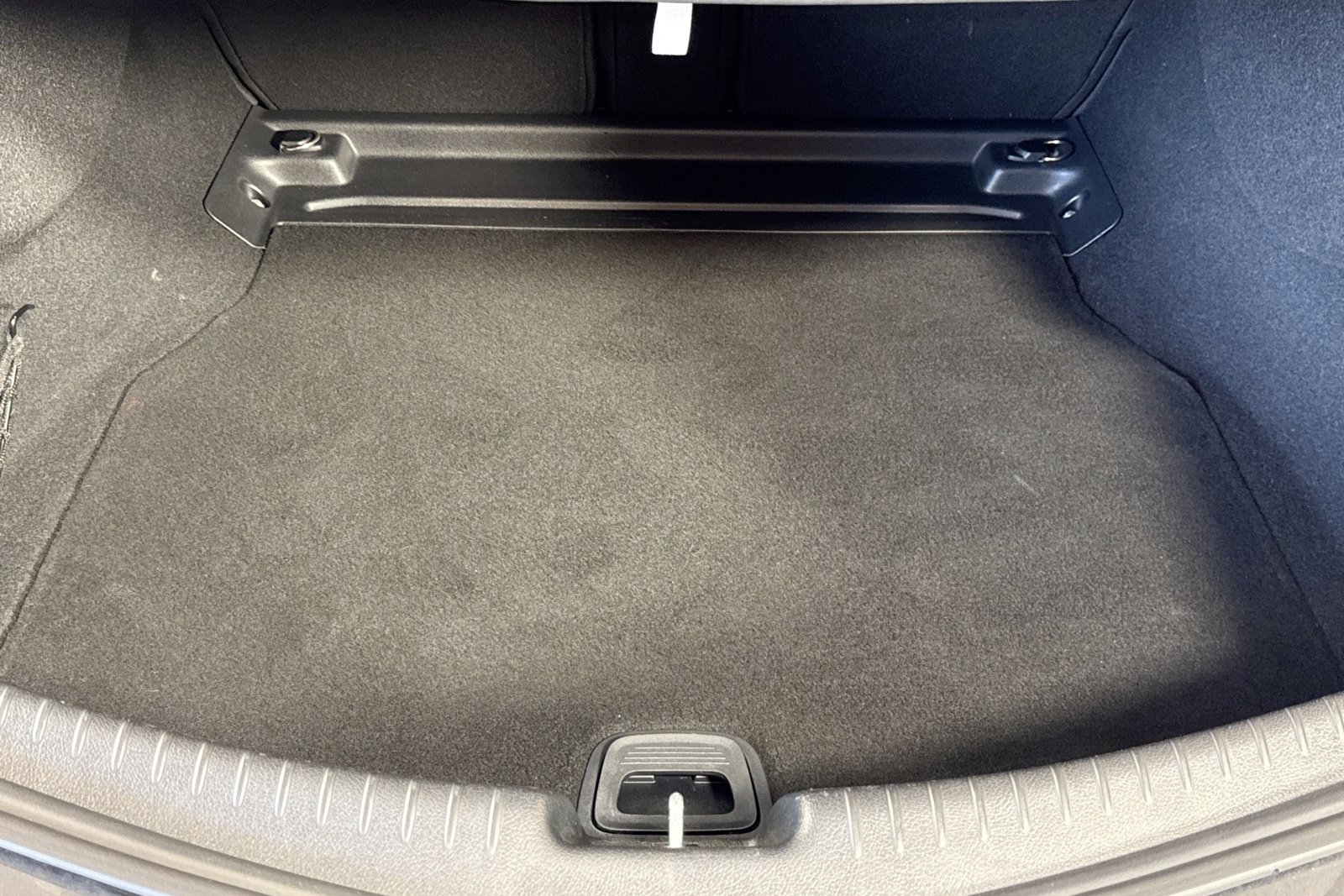 Used 2024 Mercedes-Benz CLE 300 4MATIC Coupe w/ AMG Line image 21