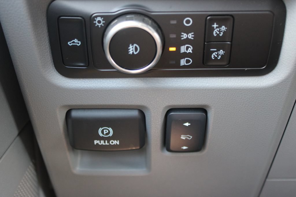Used 2024 Ford F150 Lariat w/ Equipment Group 502A High AWD/4WD image 45