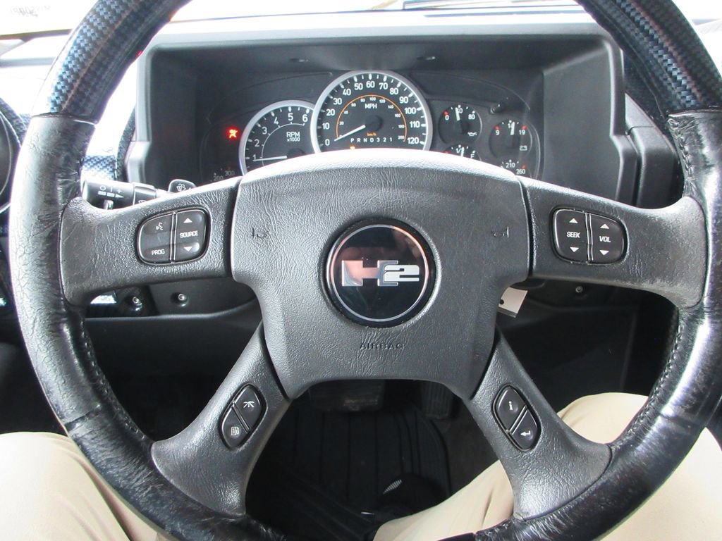 Used 2007 HUMMER H2 image 26