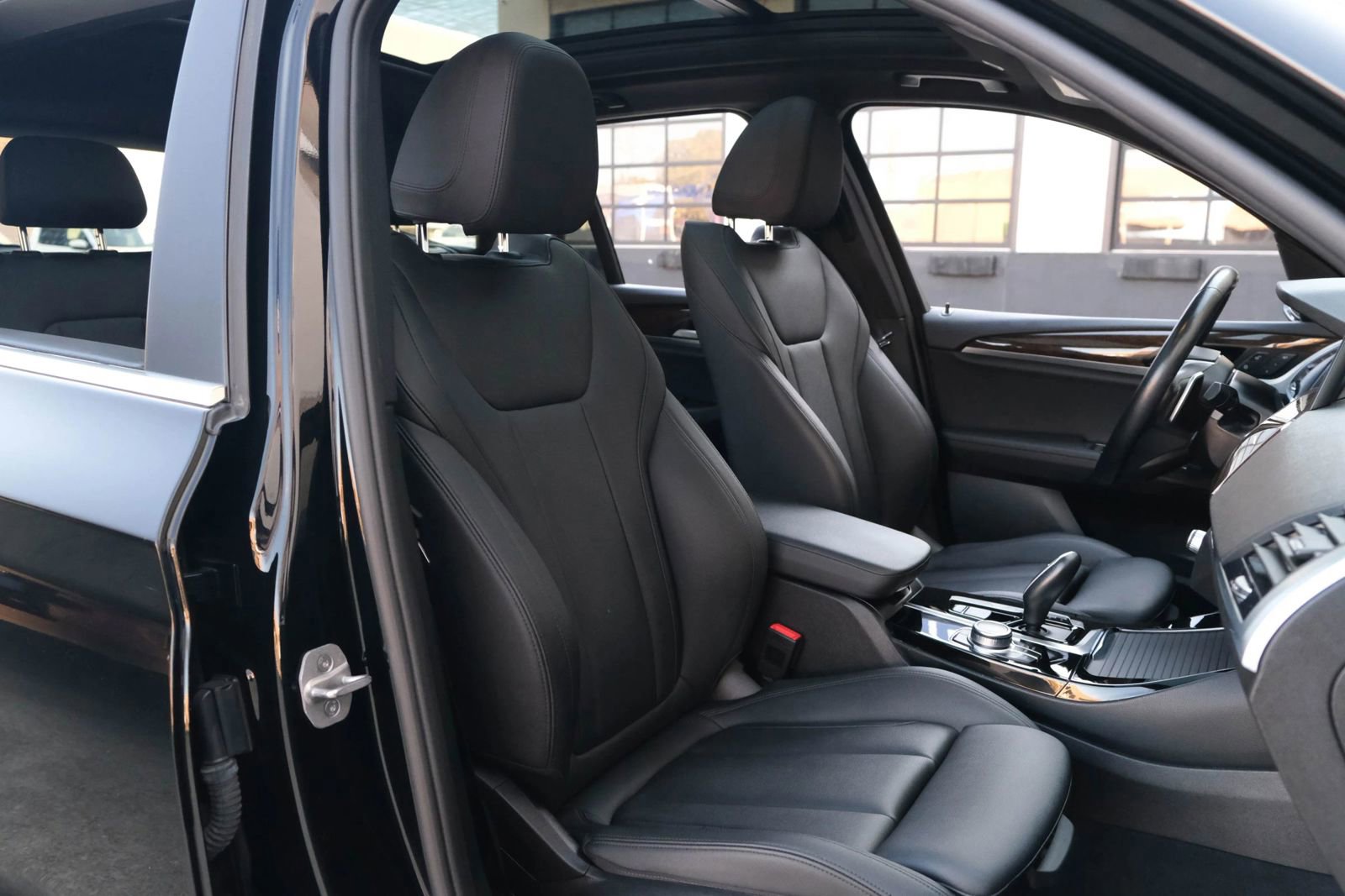 Used 2021 BMW X3 xDrive30i w/ Convenience Package image 32