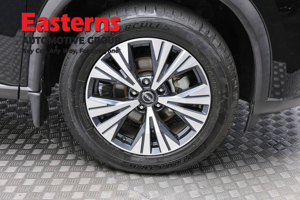 Used 2023 Nissan Rogue SV AWD/4WD image 31