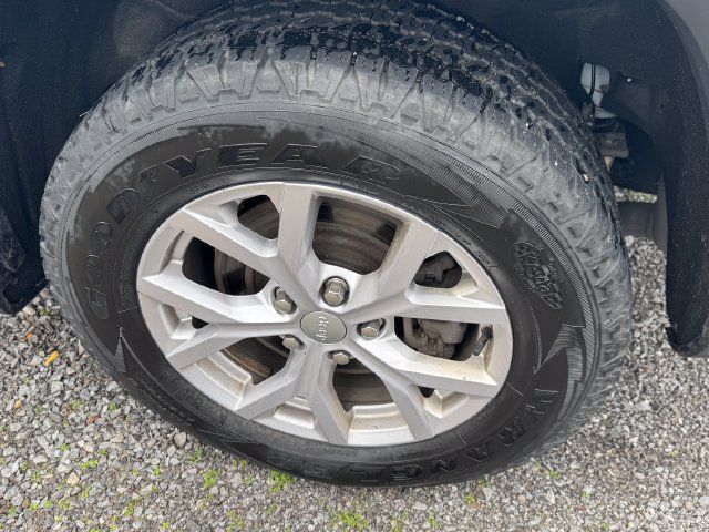 Used 2021 Jeep Grand Cherokee L Limited AWD/4WD image 57