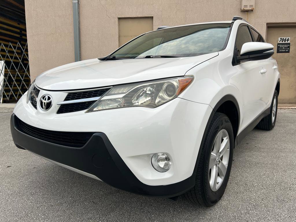 Used 2013 Toyota RAV4 XLE FWD image 15