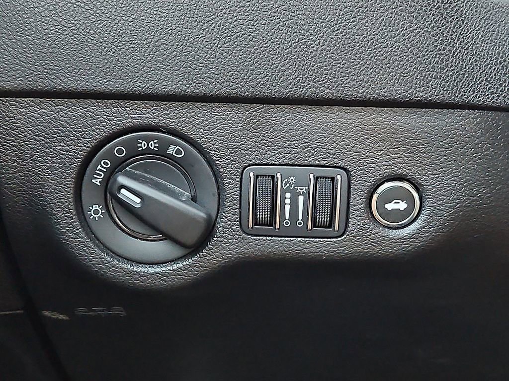 Used 2023 Dodge Charger R/T w/ Cold Weather Package image 22