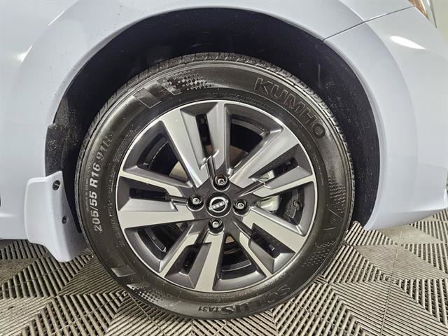 New 2025 Nissan Versa SV image 12