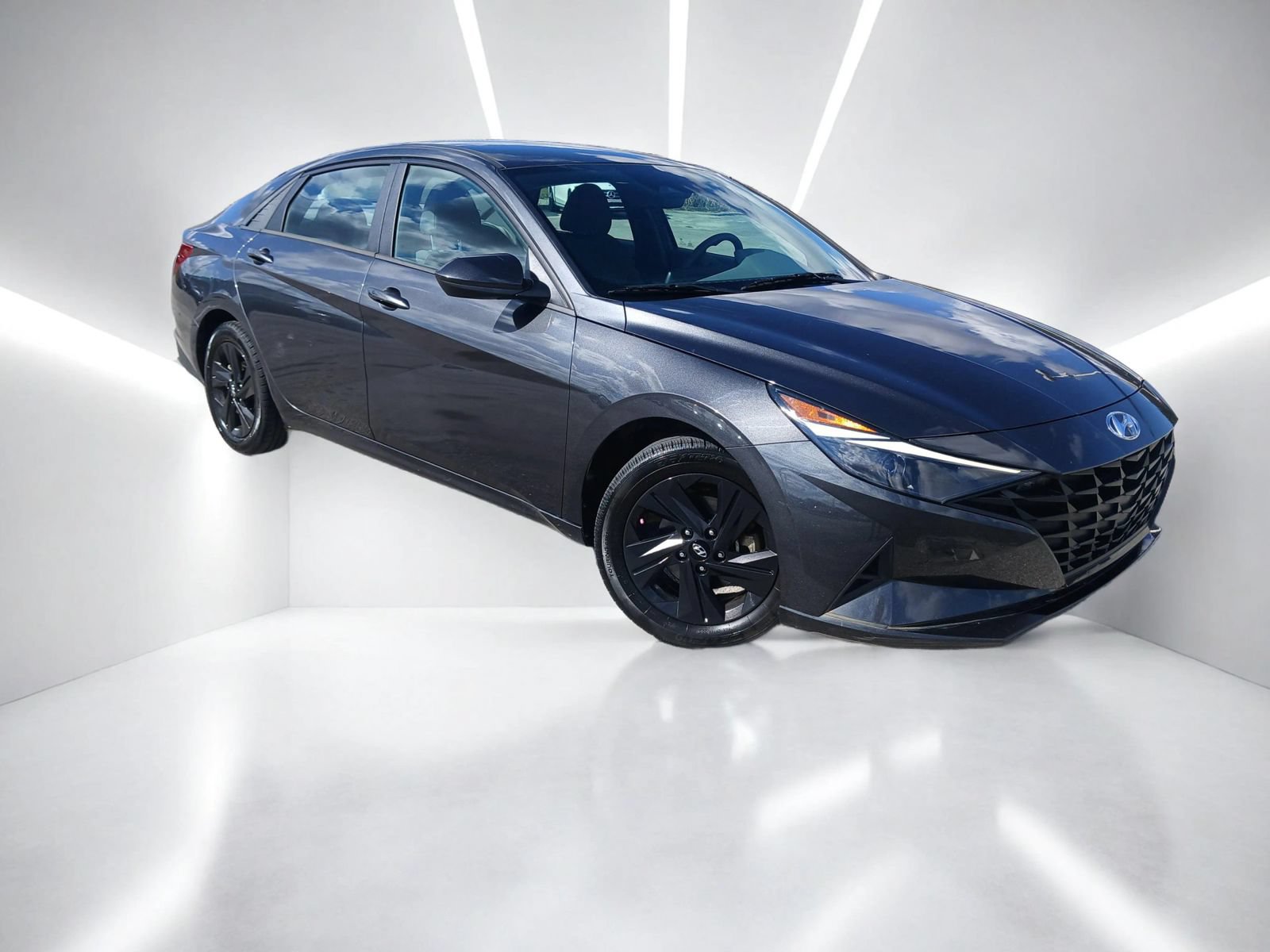 Used 2023 Hyundai Elantra SEL