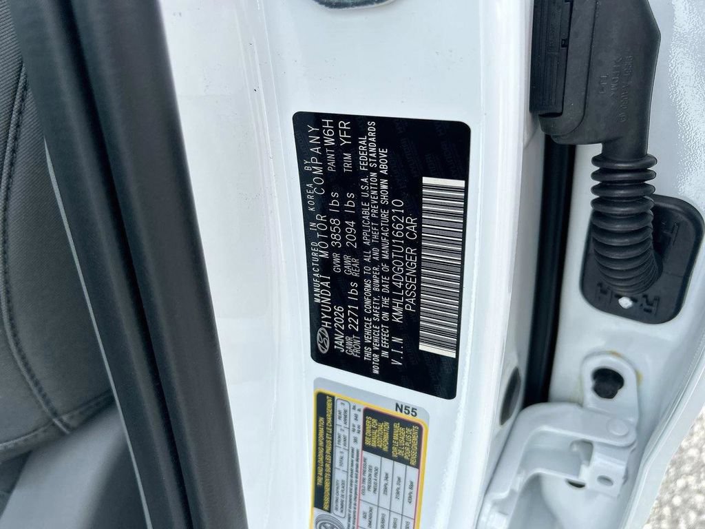 New 2026 Hyundai Elantra SE FWD image 34