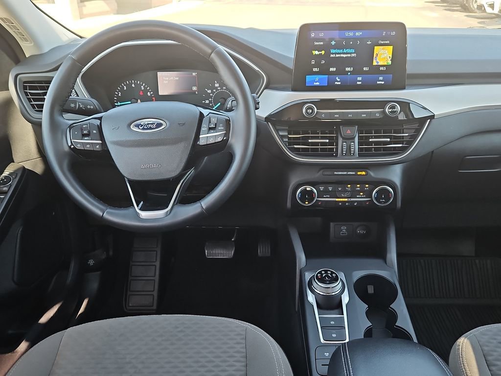 Used 2022 Ford Escape SE w/ Convenience Package image 17