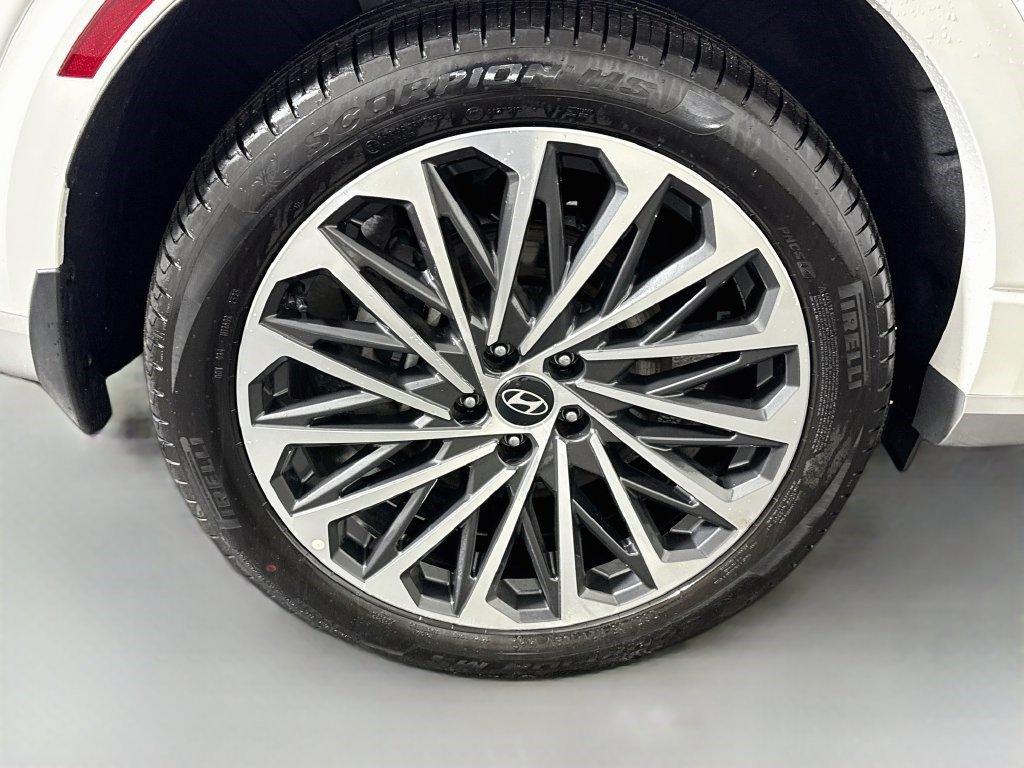 Used 2026 Hyundai Palisade Calligraphy AWD/4WD image 32