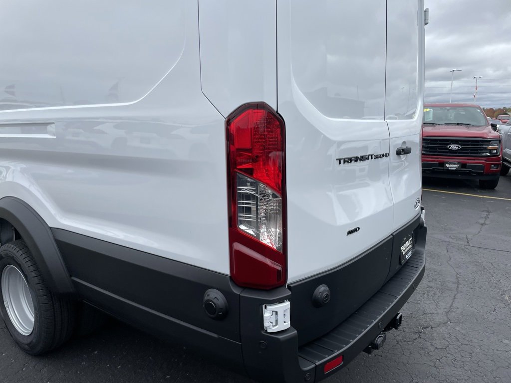 New 2026 Ford Transit 350 148 High Roof DRW AWD image 32
