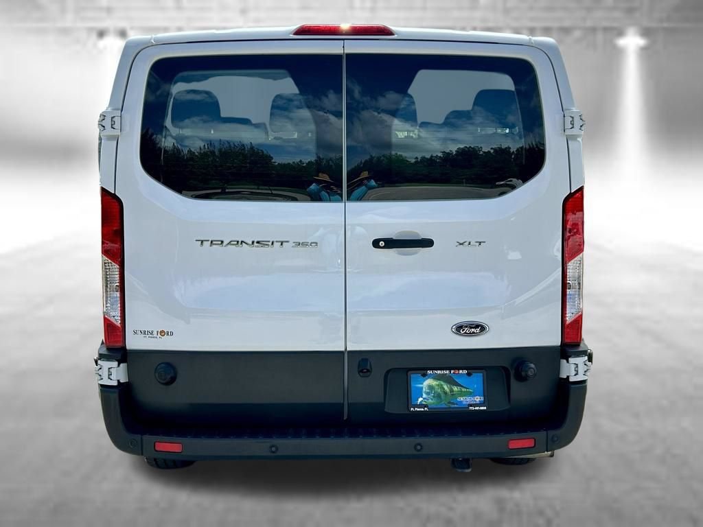Used 2024 Ford Transit 350 XLT RWD image 6