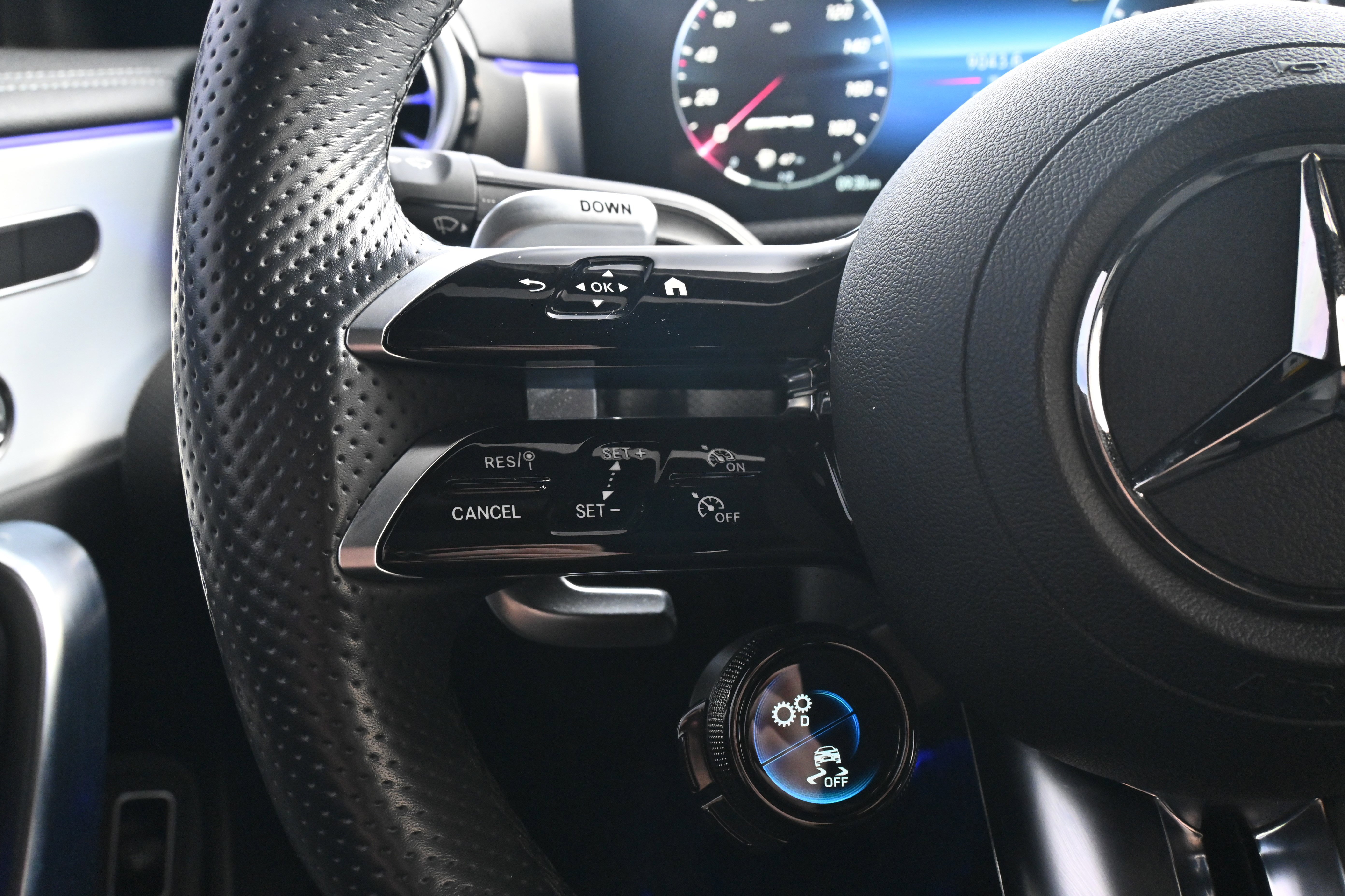 Used 2024 Mercedes-Benz CLA 35 AMG 4MATIC image 19