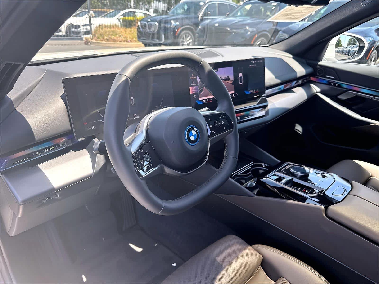 Certified 2024 BMW i5 eDrive40i w/ M Sport Package RWD image 19
