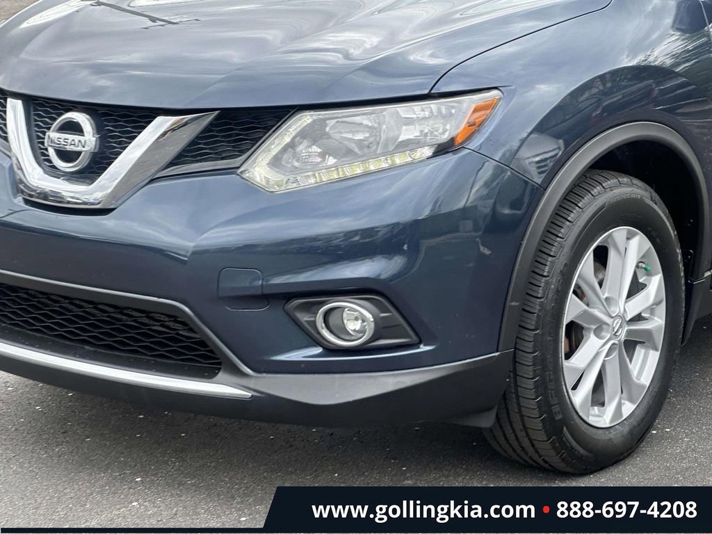 Used 2016 Nissan Rogue SV FWD image 6