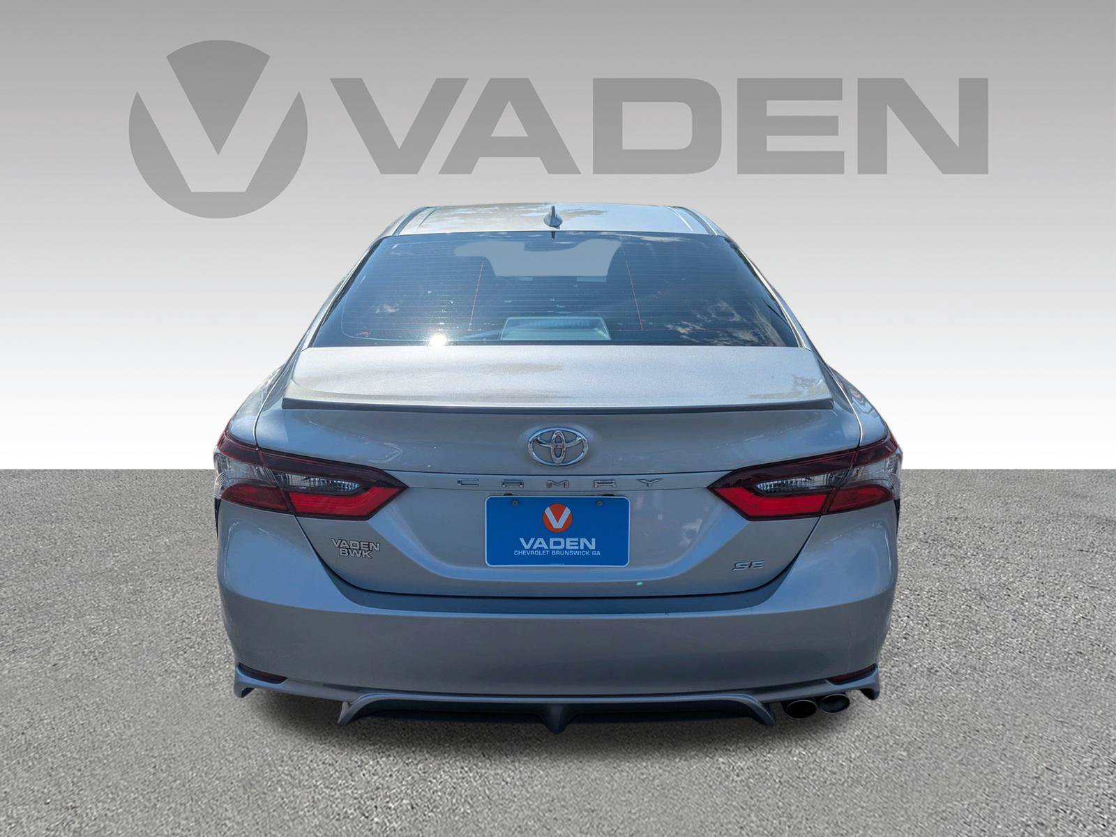 Used 2024 Toyota Camry SE FWD image 25