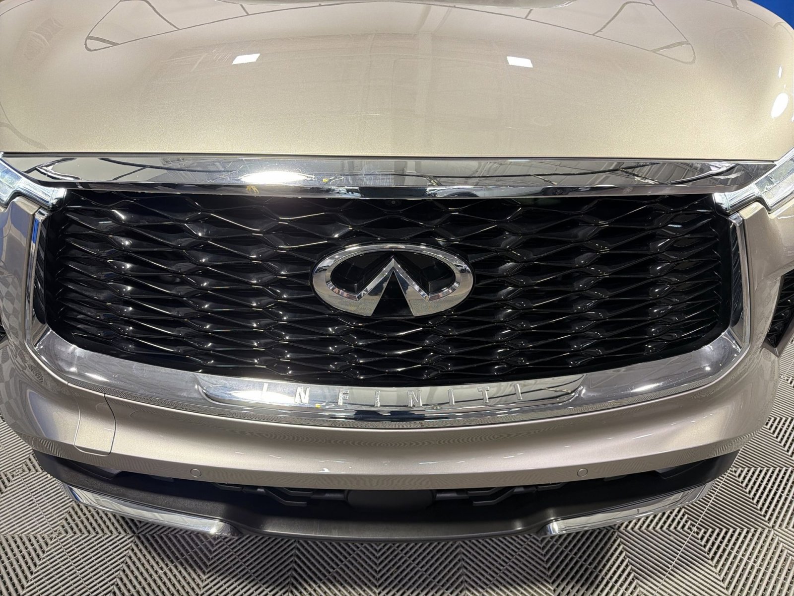 Used 2022 INFINITI QX60 Sensory w/ Cargo Package image 20