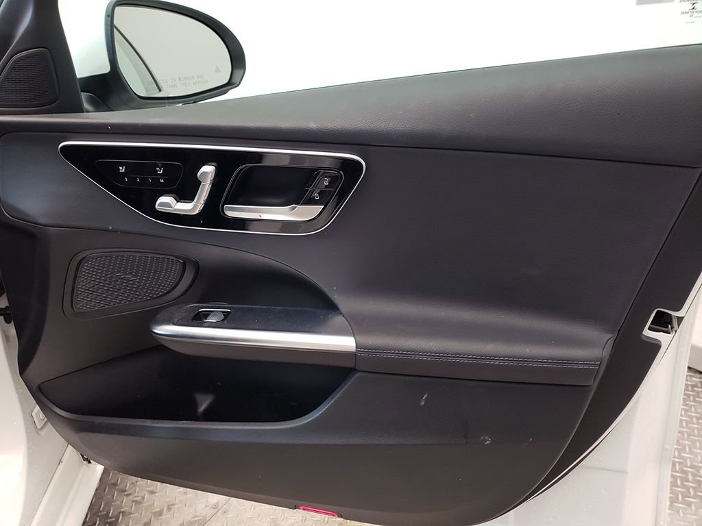 Certified 2022 Mercedes-Benz C 300 4MATIC Sedan image 26