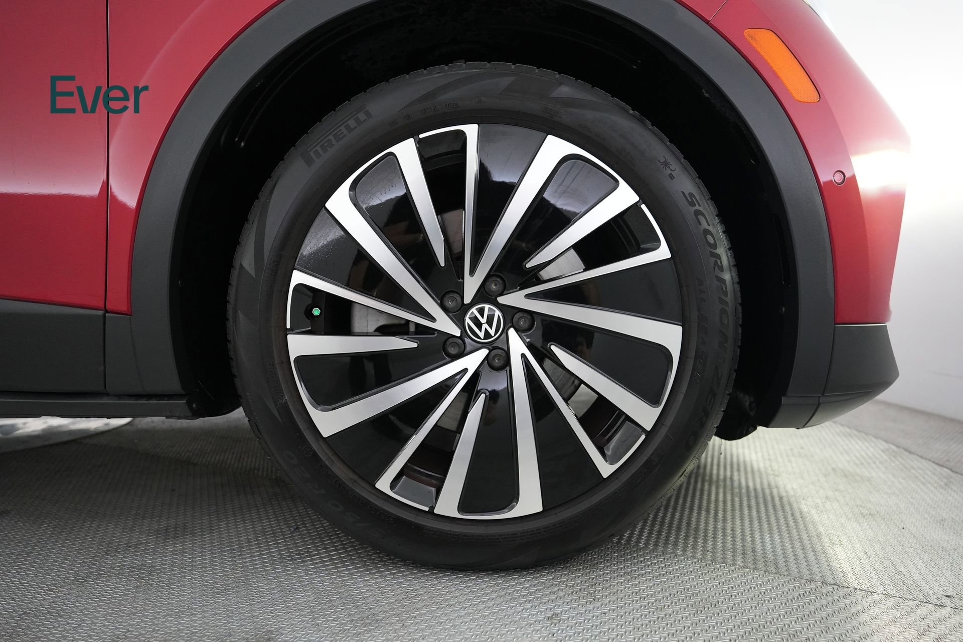 Used 2024 Volkswagen ID.4 S image 19