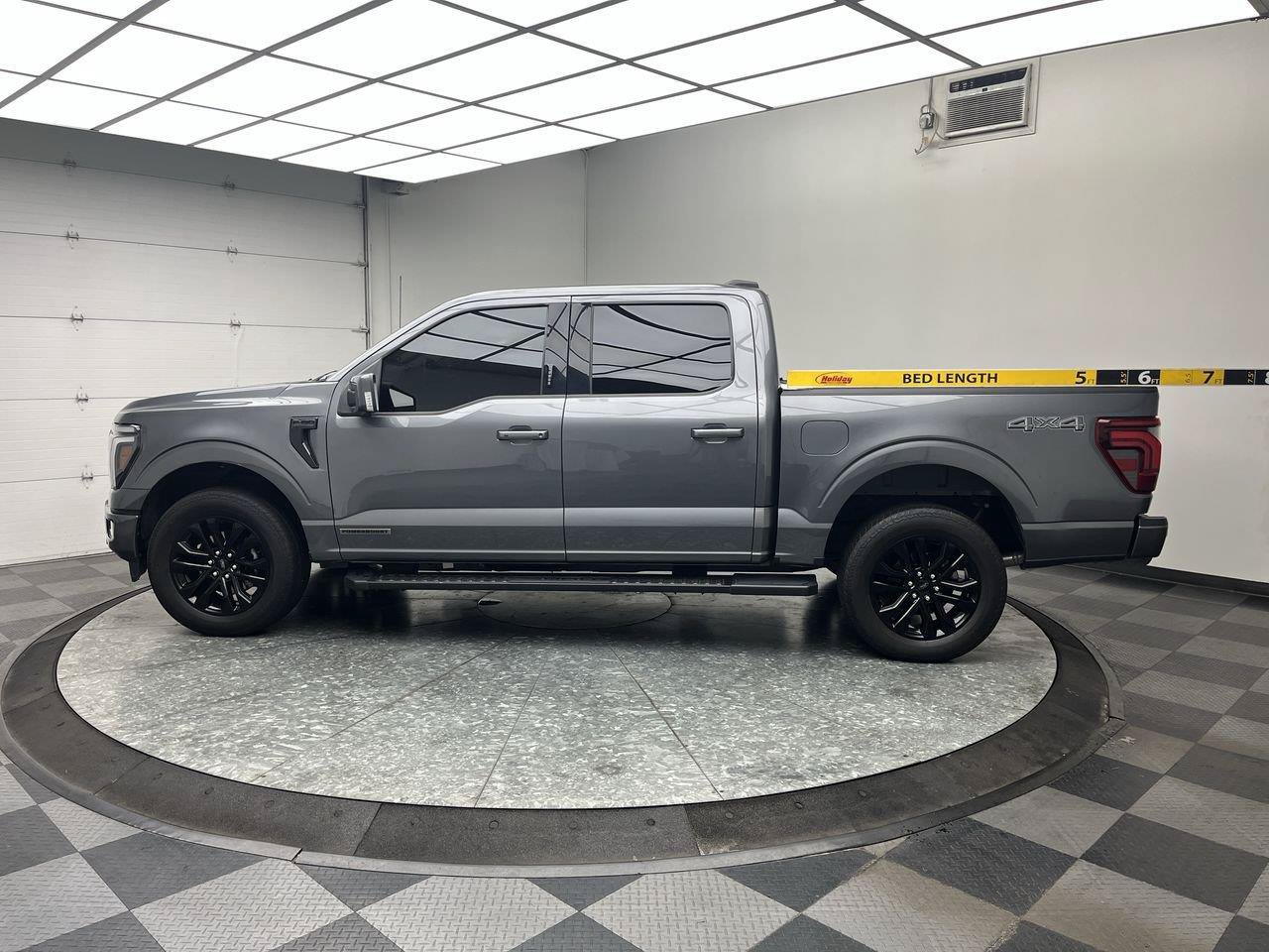 Used 2024 Ford F150 Lariat w/ Equipment Group 502A High AWD/4WD image 8