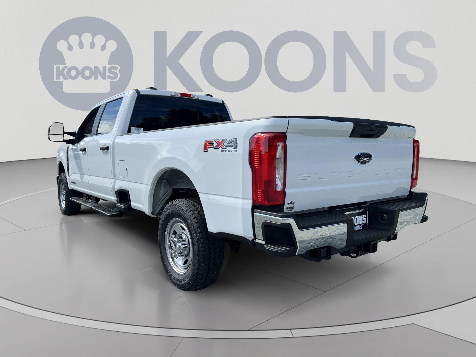 New 2026 Ford F350 XL w/ FX4 Off-Road Package AWD/4WD image 4