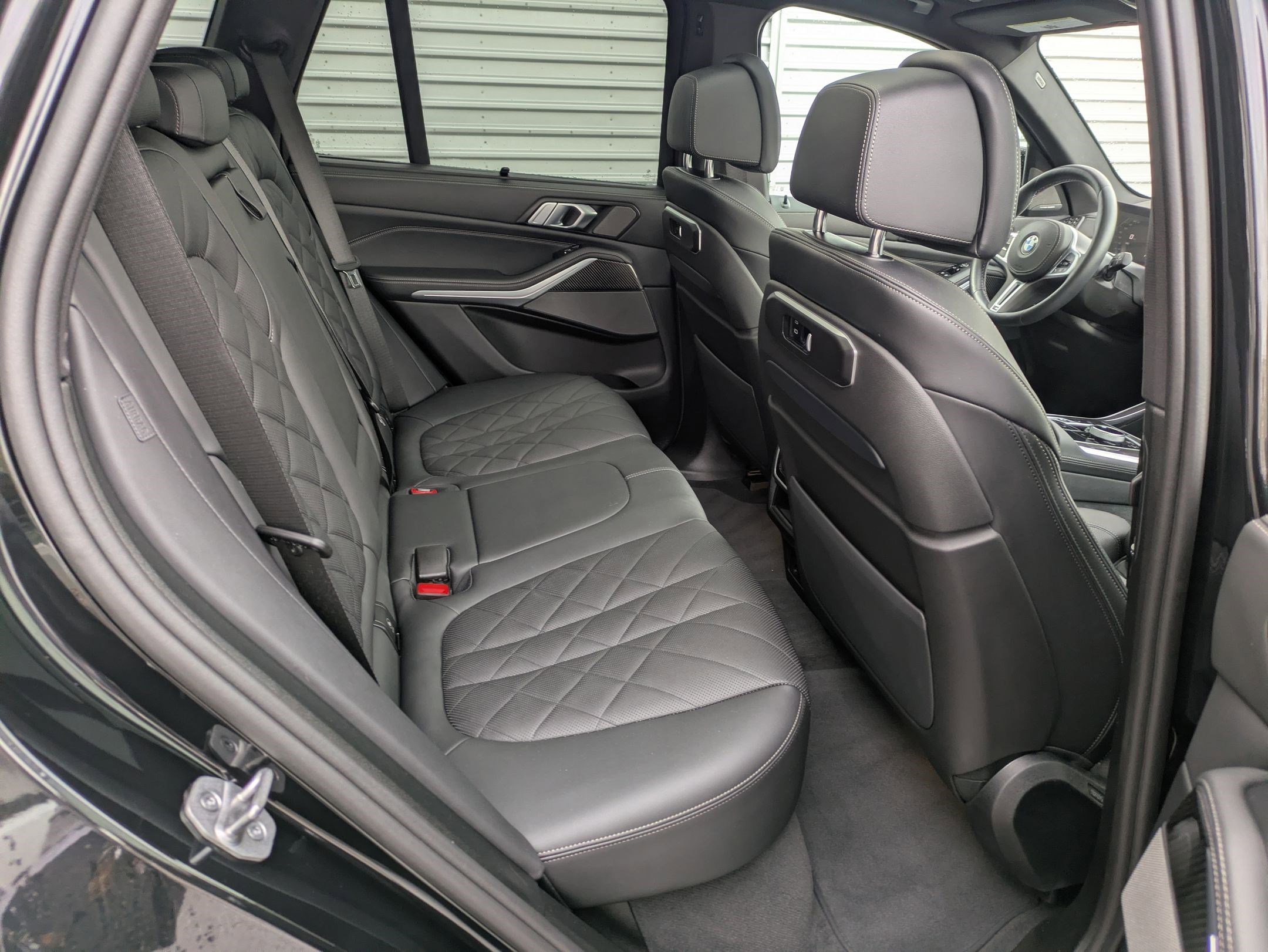 Used 2025 BMW X5 M60i image 31