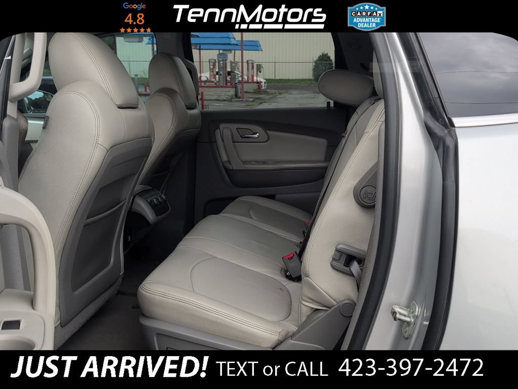 Used 2011 Chevrolet Traverse LT w/ LPO, 'HIT The Road' Package FWD image 13