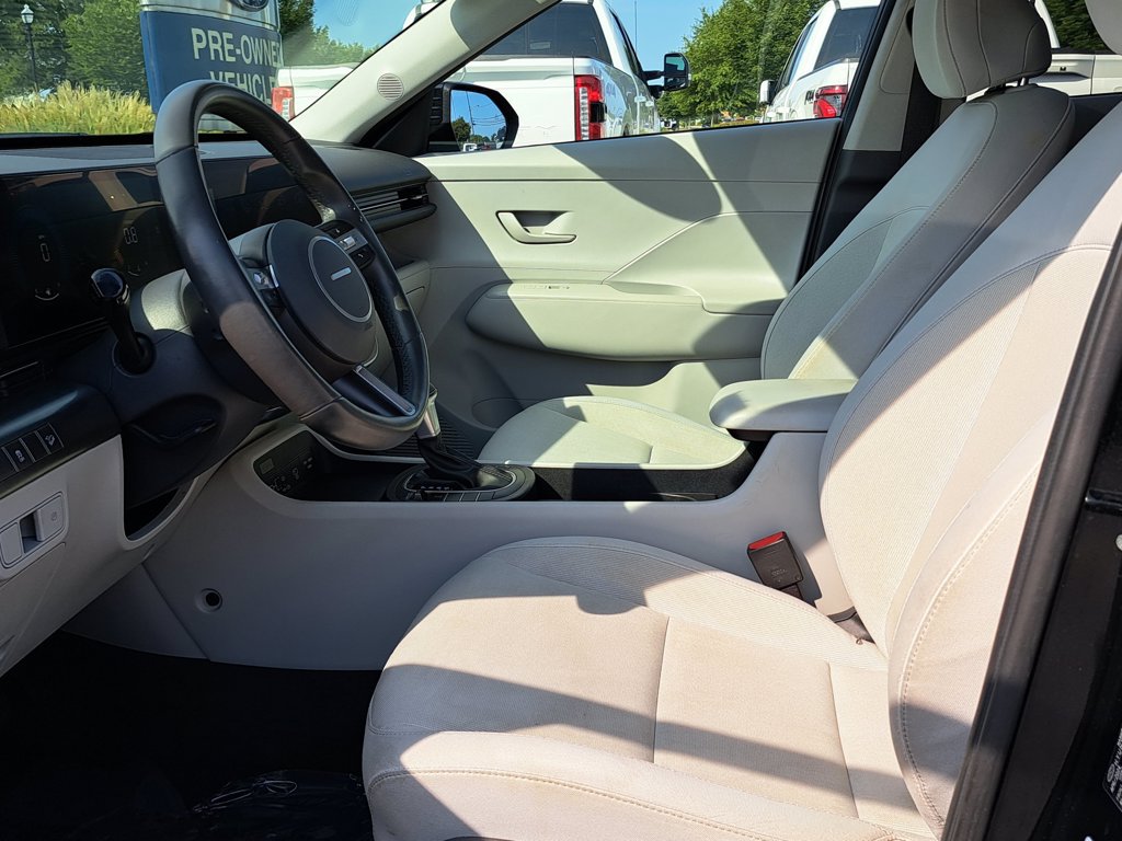 Used 2024 Hyundai Kona SEL AWD/4WD image 14