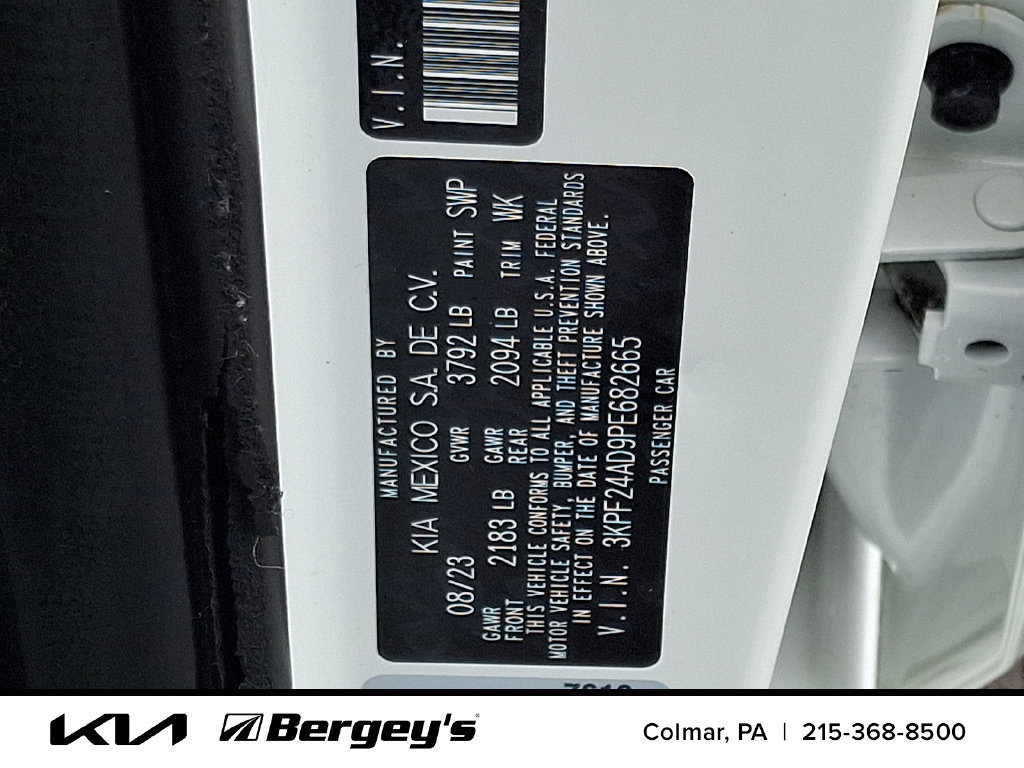 Certified 2023 Kia Forte LXS FWD image 28