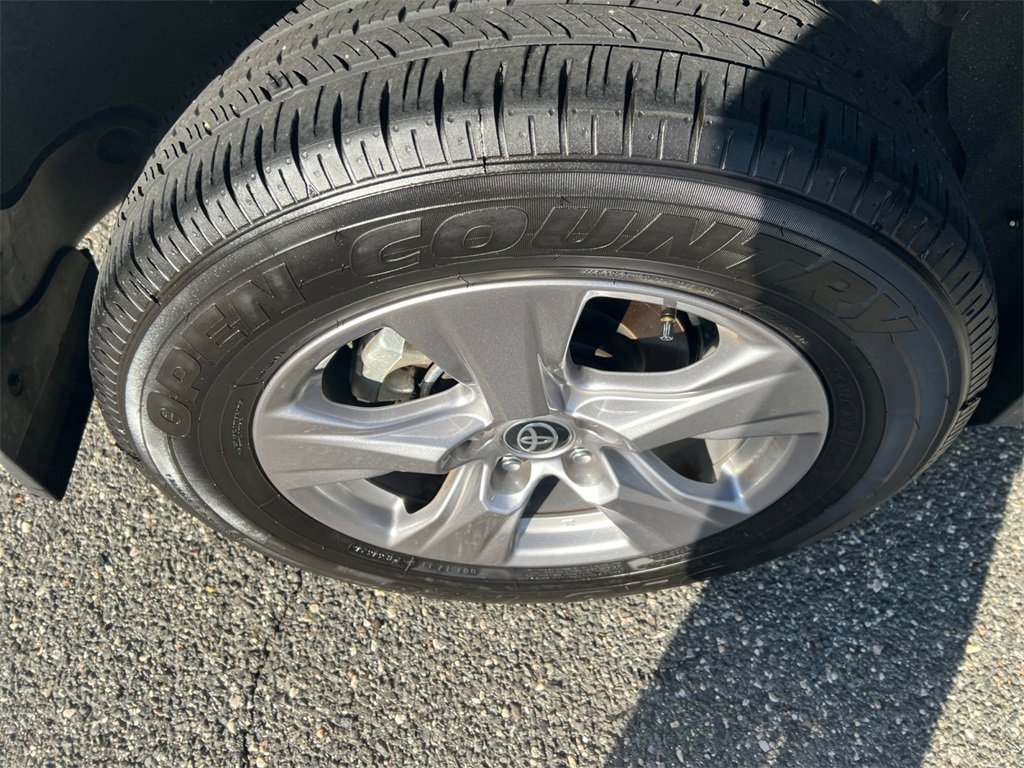 Certified 2025 Toyota RAV4 XLE image 23