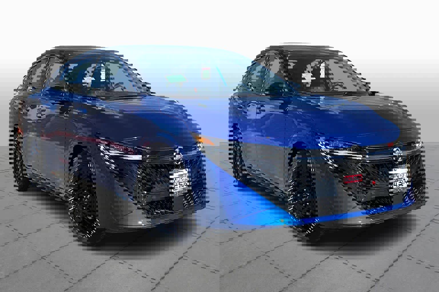 New 2026 Nissan Sentra SR image 2