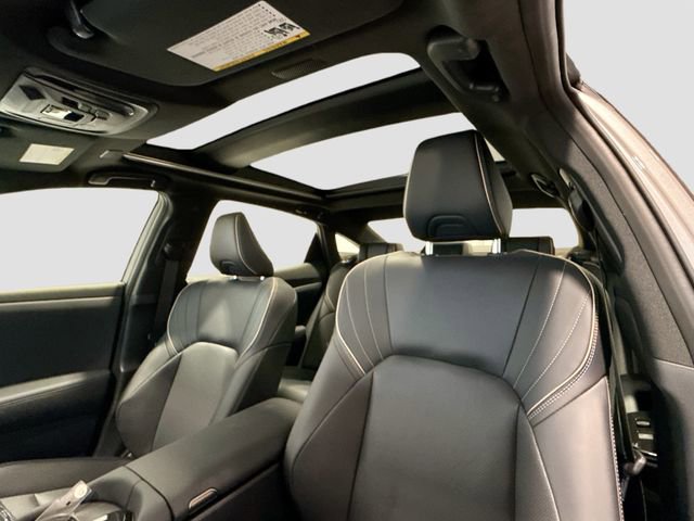 New 2025 Toyota Crown Platinum AWD/4WD image 19