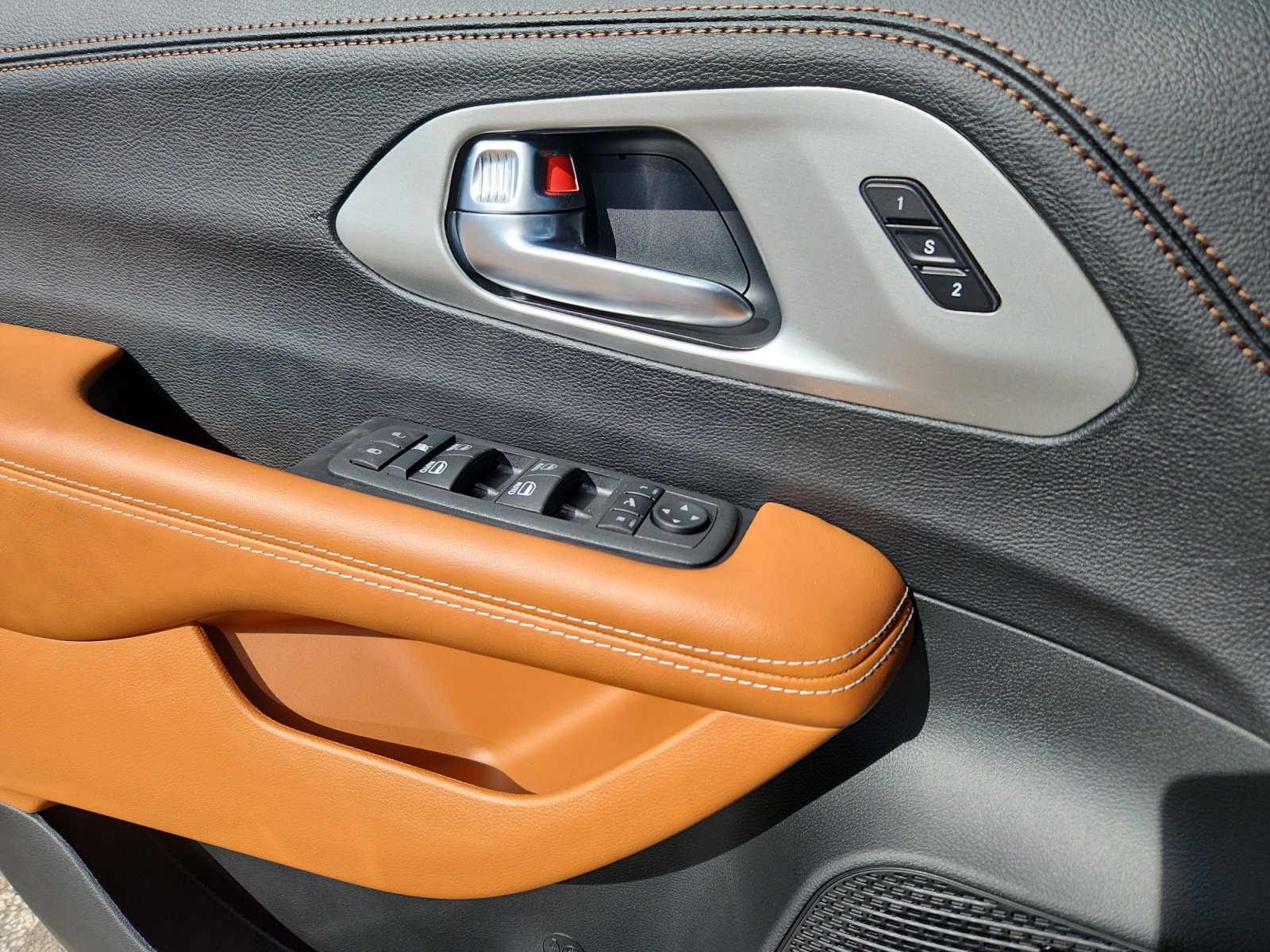 New 2026 Chrysler Pacifica Pinnacle AWD/4WD image 17