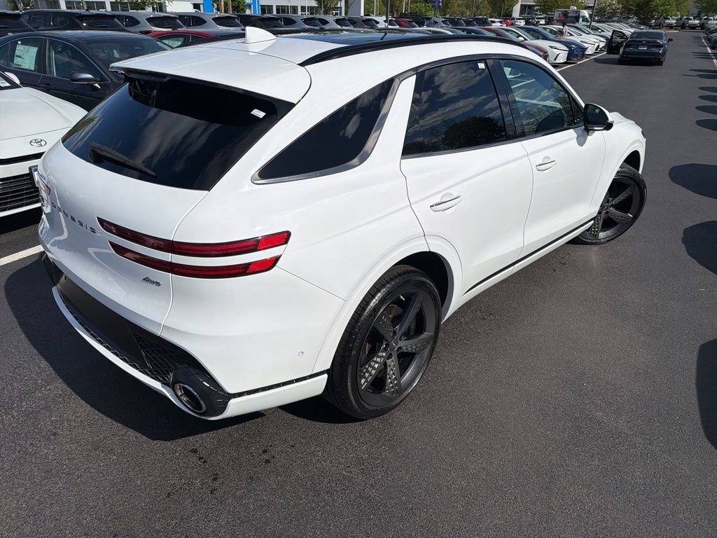Used 2023 Genesis GV70 2.5T w/ Sport Prestige Package AWD/4WD image 5