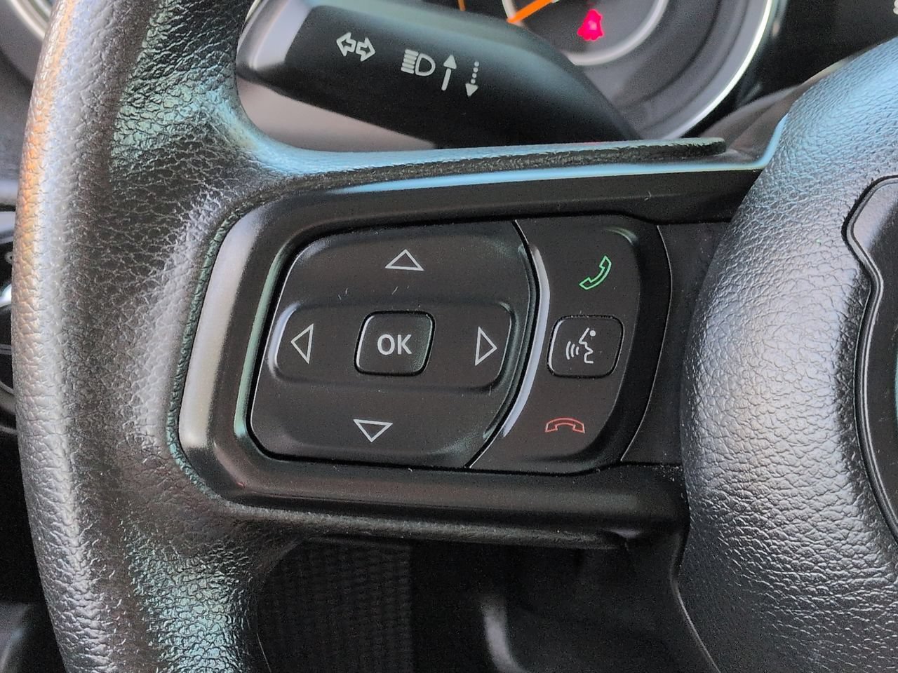 Used 2021 Jeep Gladiator Sport AWD/4WD image 23