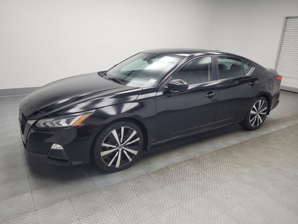 Used 2022 Nissan Altima 2.5 SR image 2