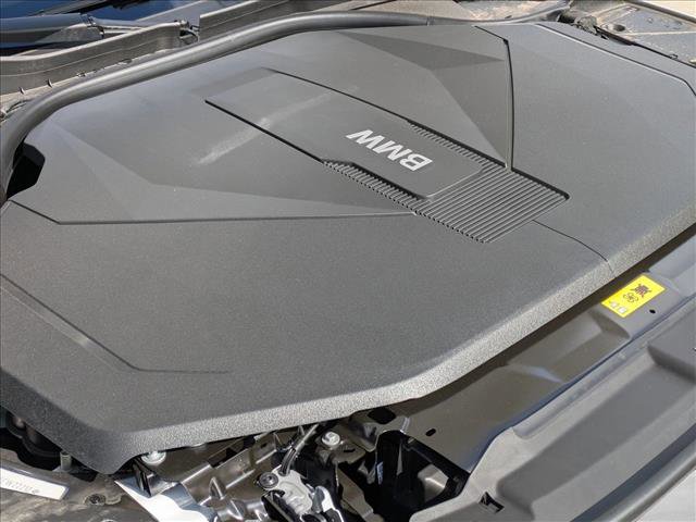 New 2026 BMW i5 eDrive40 image 18