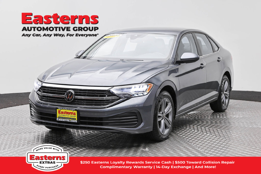 Used 2024 Volkswagen Jetta SE