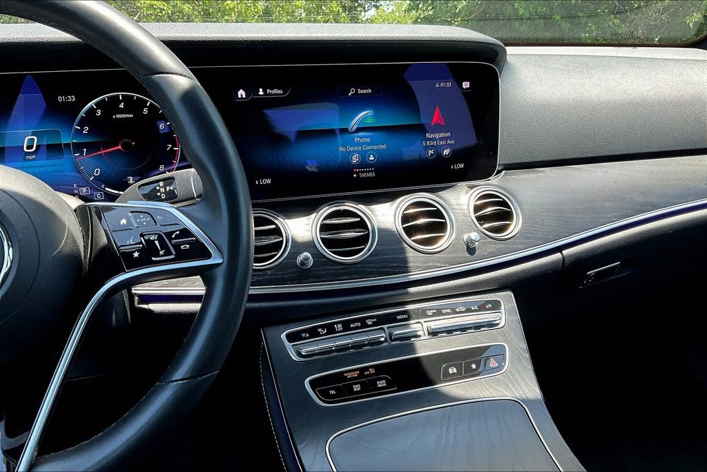 Used 2022 Mercedes-Benz E 350 Sedan image 9