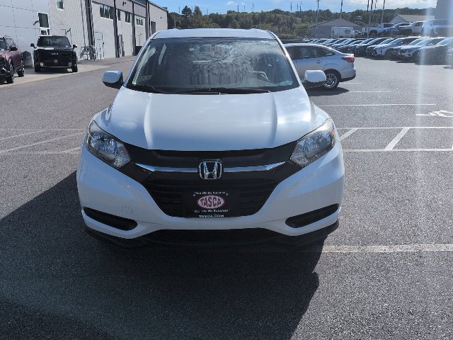 Used 2017 Honda HR-V LX image 3
