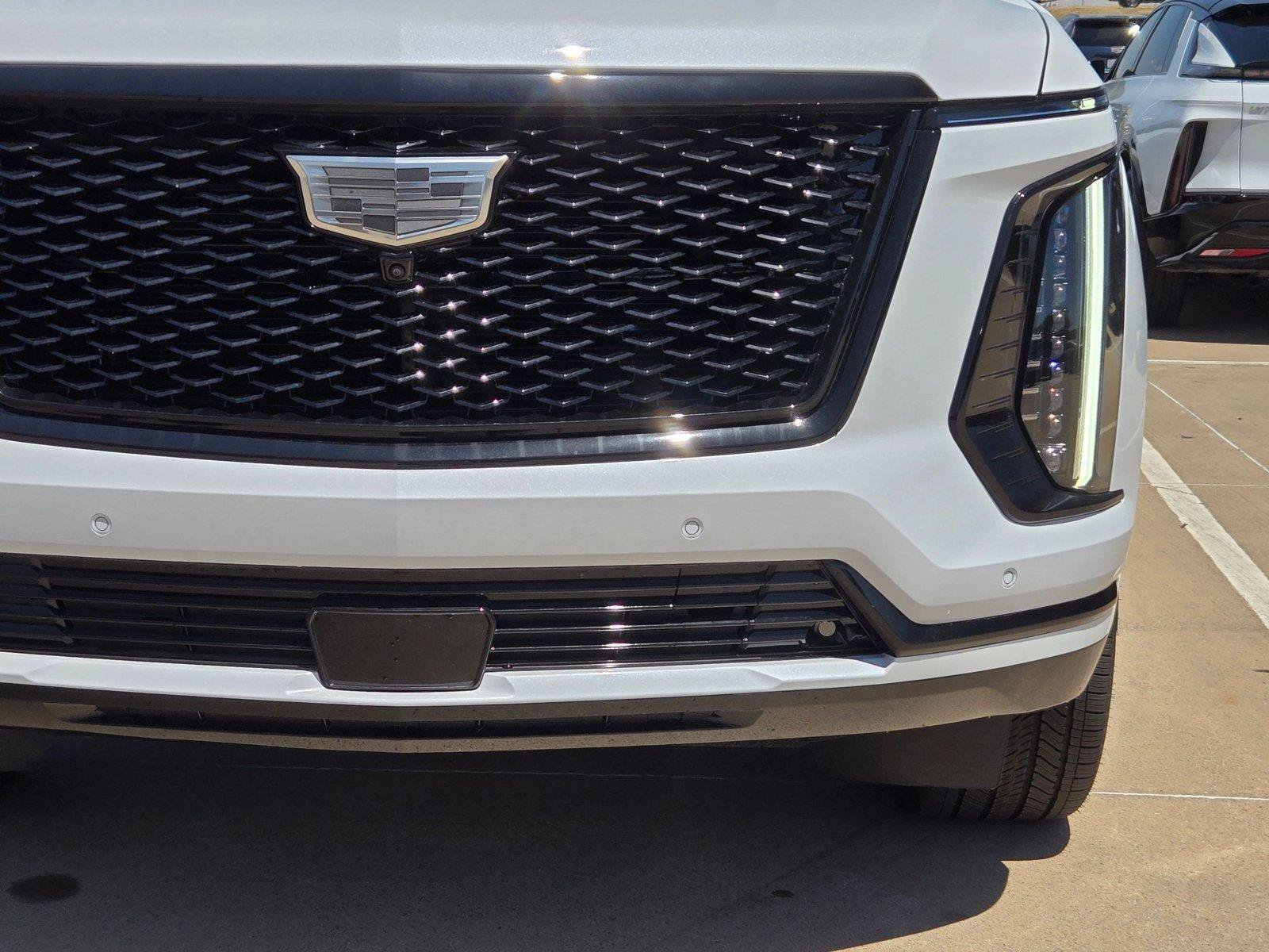 New 2026 Cadillac Escalade Platinum Sport w/ LPO, ONYX Package AWD/4WD image 6