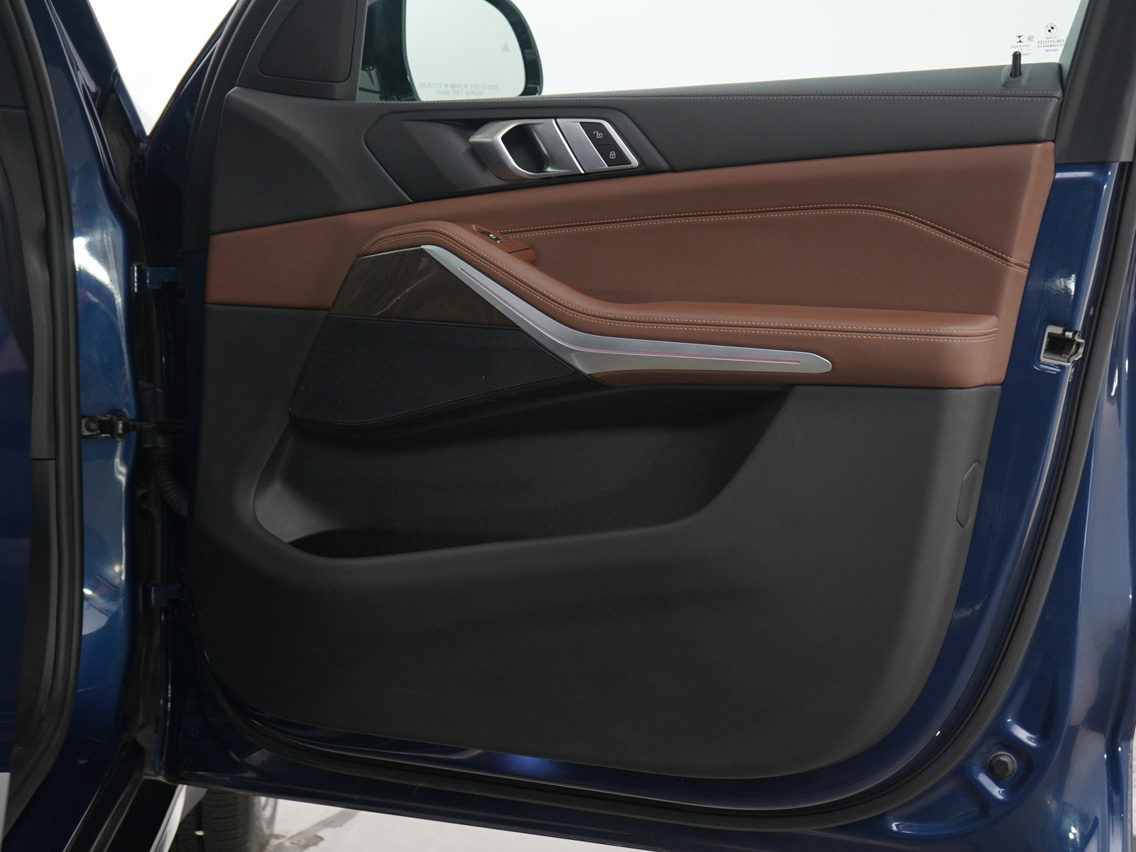 Used 2022 BMW X5 xDrive40i w/ Premium Package image 12